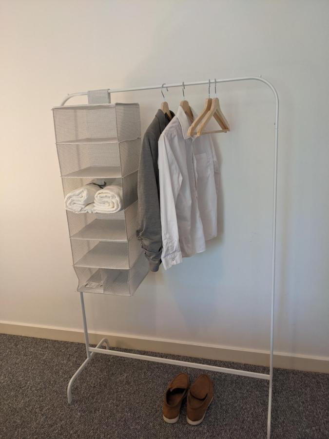 Simple 2-Bedroom 1.5 Bath Apartment In Thornhill Southampton Exteriör bild